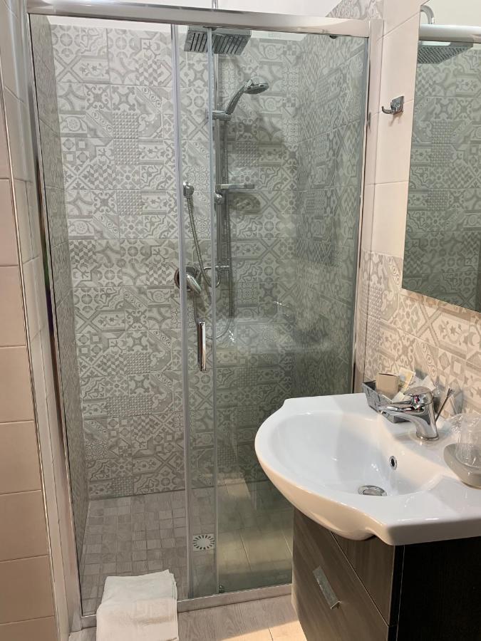 Valentina Lovely Rooms ตราปานี ภายนอก รูปภาพ